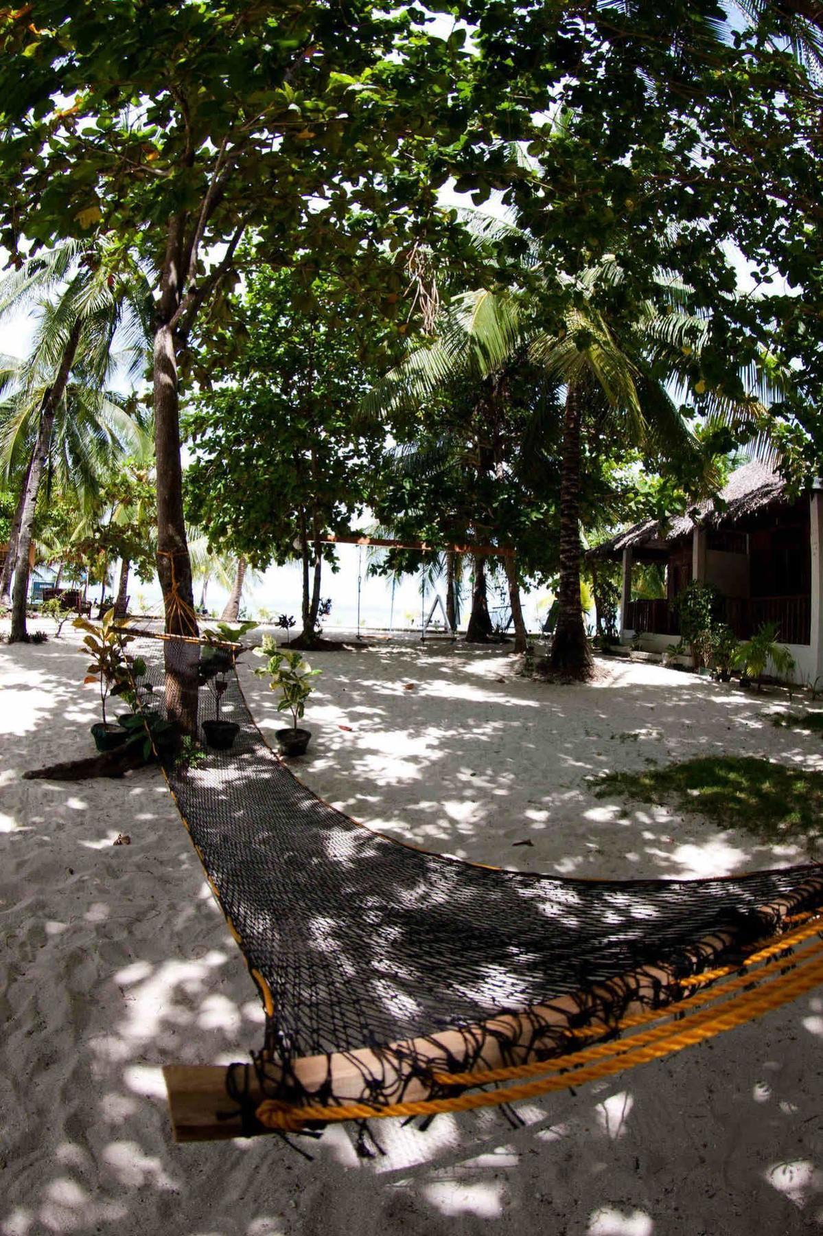 Evolution Dive And Beach Resort Malapascua Buitenkant foto